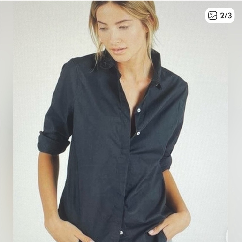 Everlane | The Hidden Button Poplin Fitted Shirt